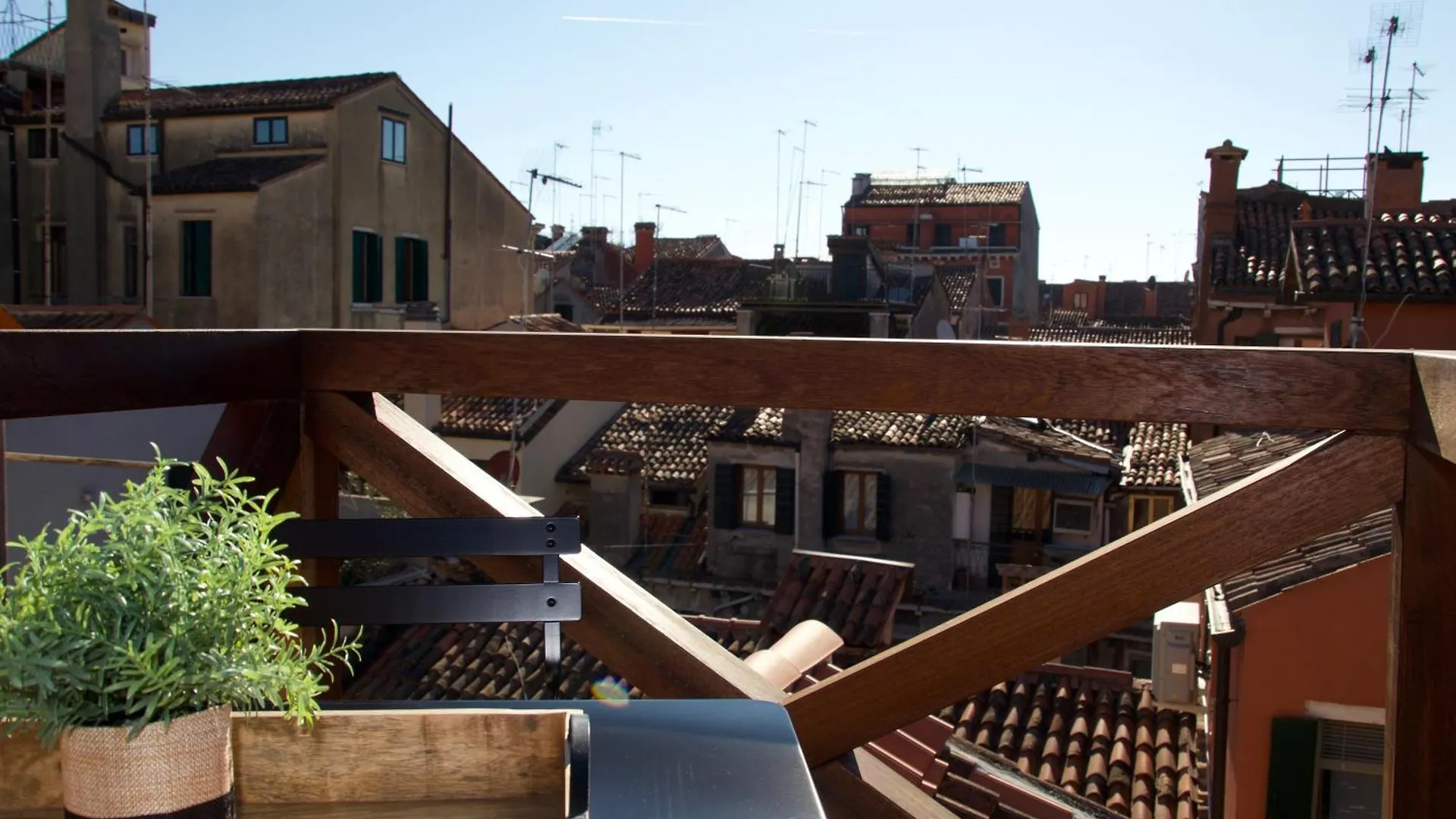 ヴェネツィアBiennale Houseアパートメント 0*, ヴェネツィア イタリア